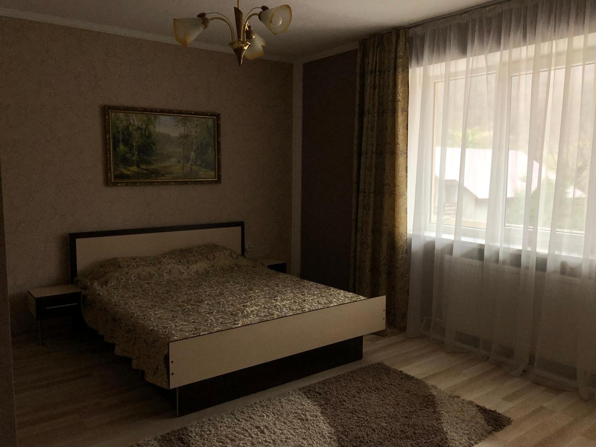 У Оксани Hotel Solochyn Exterior photo