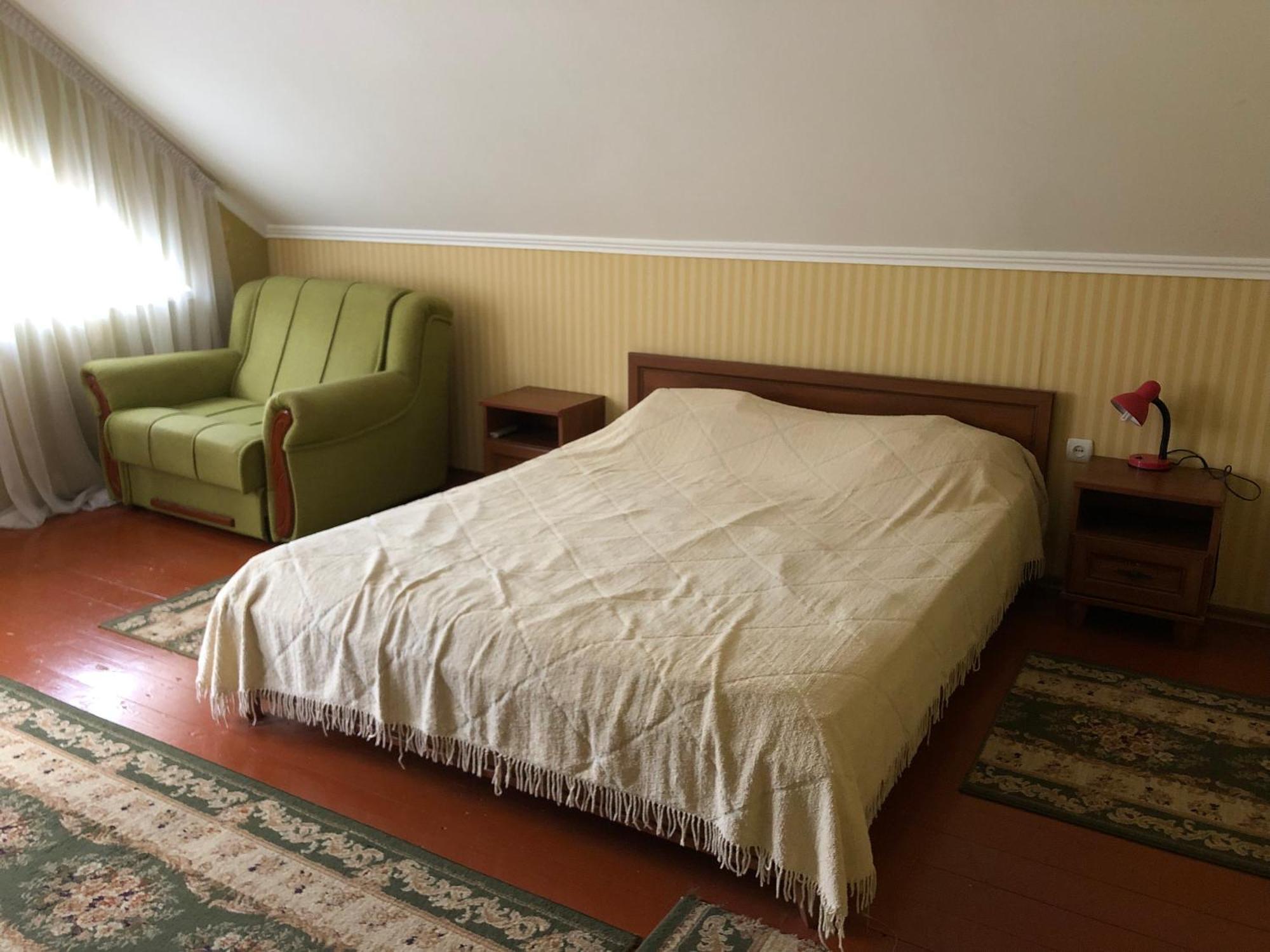 У Оксани Hotel Solochyn Exterior photo